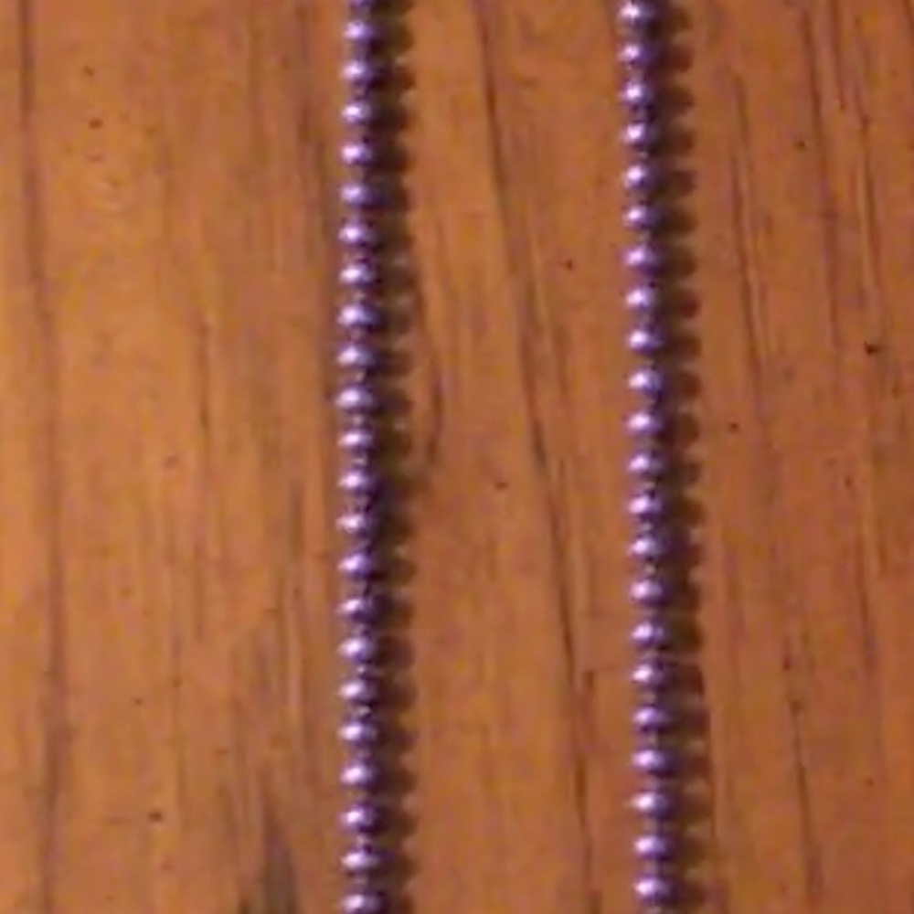 SOLD! Vintage Purple Small Faux Pearls Necklace.